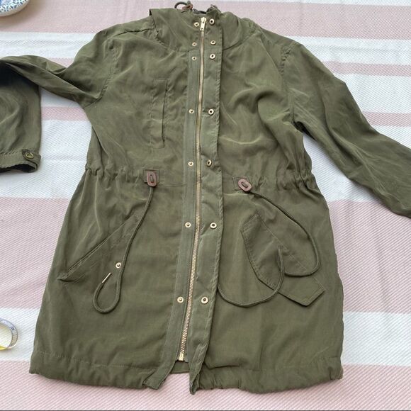 Iris Green Hooded Jacket - Picture 7 of 12